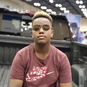 Meet your Posher, Jj